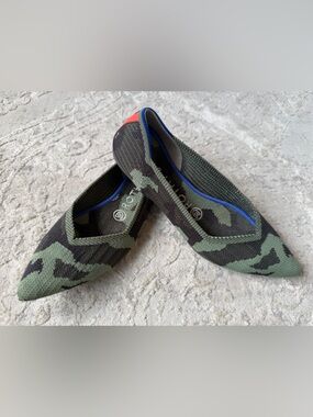 Rothy’s Pointed Toe Camo Knit Ballet Flats - Green/Black 7.5 LN